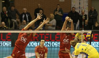 Immagine News - volley-a1--la-cmc-ravenna-domina-gara-1-delle-semifinali-con-modena