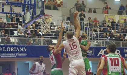 Immagine News - basket-legadue-ravenna-ko-con-roseto-ma-resta-in-testa