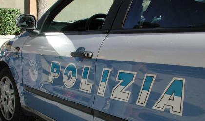 Immagine News - furbetti-del-cartellino-in-questura-tre-arresti