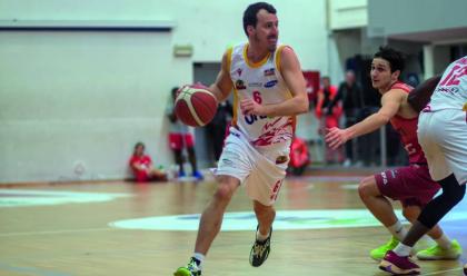 basket-b-nazionale-loras-ravenna--sempre-in-crisi-nera-i-problemi-le-incognite-e-il-calendario