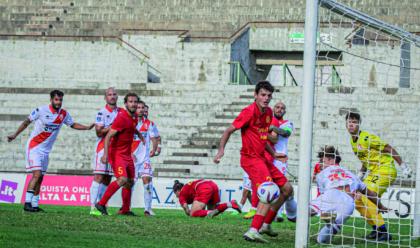 Immagine News - calcio-d-il-ravenna-deve-guarire-dal-mal-di-gol-tante-occasioni-ma-le-reti-sono-poche