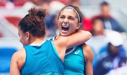 Immagine News - tennis-a-pechino-nuova-vittoria-in-doppio-della-ravennate-errani-con-jasmine-paolini