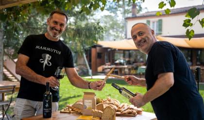 Immagine News - faenza-lagriturismo-la-sabbiona-riscopre-il-gusto-delle-cose-semplici-con-pane-e-vino