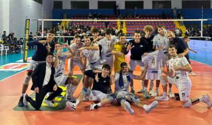 Immagine News - volley-a2-la-consar-ravenna-rimonta-a-palmi-e-resta-al-comando-della-classifica