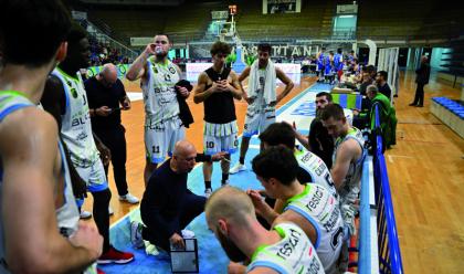 Immagine News - basket-b-nazionale-i-blacks-faenza-affrontano-la-storia-il-fascino-di-desio-e-di-mestre