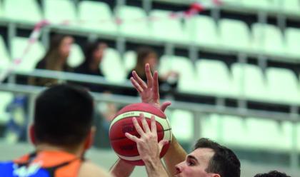 Immagine News - basket-b-nazionale-gay--un-ex-ispirato-che-sfida-jesi-ravenna-ogni-gara-sar-una-battaglia