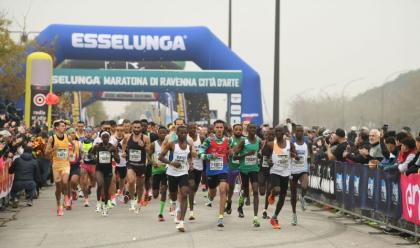 Immagine News - maratona-di-ravenna-25esima-edizione-con-il-record-di-presenze-oltre-16mila-al-via-delle-gare