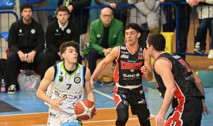 Immagine News - basket-b-nazionale-i-blacks-faenza-perdono-un-giocatore-stagione-finita-per-naccari