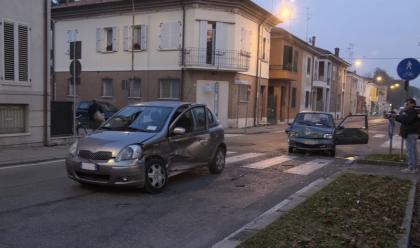 Immagine News - scontro-in-via-circonvallazione-al-molino-due-feriti