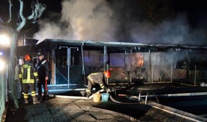 Immagine News - incendio-al-ristorante-del-camping-esclusa-la-pista-dolosa