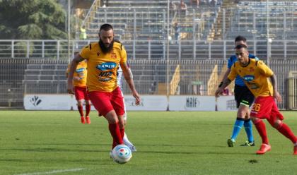 Immagine News - calcio-c-pareggiano-cesena-e-imolese-cade-il-rimini-domani-c-ravenna-feralpi