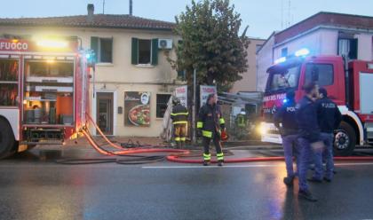 Immagine News - santagata-sul-santerno-fermato-un-43enne-per-lincendio-dell8-novembre