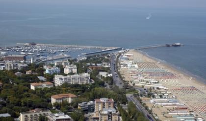 Immagine News - rimini-cambiamenti-climatici-il-lungomare-anti-inondazioni-diventer-pi-alto