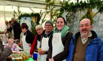 Immagine News - riolo-terme-i-prodotti-tipici-del-territorio-registrano-un-sold-out-al-mercatinoin-germania