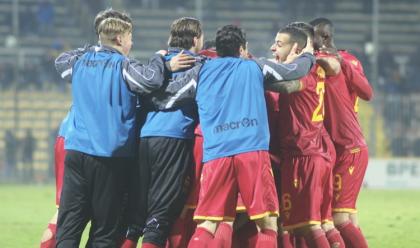 Immagine News - calcio-c-il-ravenna-strappa-un-punto-a-pesaro-il-cesena-crolla-a-trieste-e-modesto-rischia