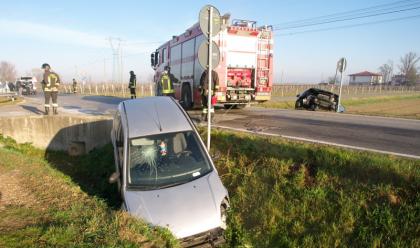 Immagine News - lugo-schianto-allincrocio-ferito-gravemente-un-50enne