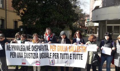 Immagine News - ravenna-omicidio-ballestri-quotrisposte-insufficienti-ora-andremo-in-senatoquot