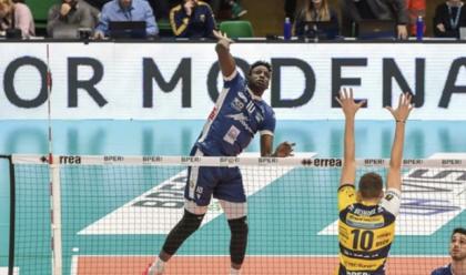 Immagine News - volley-superlega-emergenza-coronavirus-consar-vibo-si-gioca-regolarmente-il-4-marzo-ma-a-porte-chiuse