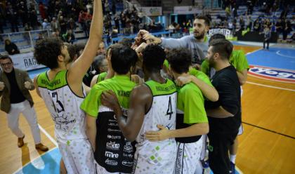 Immagine News - basket-la-lega-nazionale-pallacanestro-annulla-la-coppa-italia-e-interrompe-la-serie-b