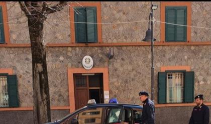 Immagine News - bologna-ragazzino-chiama-i-carabinieri-quotabbiamo-fame-il-frigo--vuoto-mio-padre-non-lavora-pi-aiutateciquot