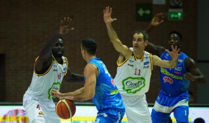 Immagine News - basket-a2-la-prima-leggenda-delloras-in-finale--il-quotprofessorequot-raschi