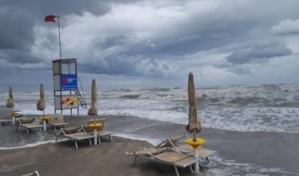 meteo-in-romagna-allerta-arancione-per-oggi-forte-vento-e-temporali-sulla-costa-adriatica