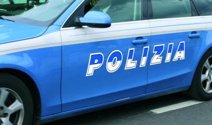 cesena-polizia-libera-40enne-dal-compagno-che-la-maltrattava-da-anni