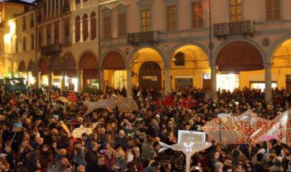 Immagine News - faenza-oggi-in-piazza-del-popolo-alle-ore-19-tornano-le-sardine