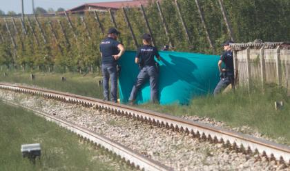 Immagine News - cotignola-ragazzino-muore-sotto-un-treno