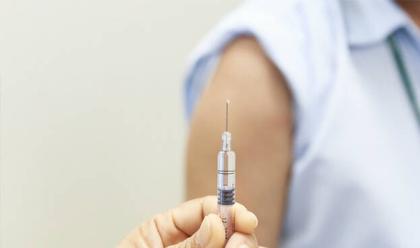 Immagine News - regione-vaccino-antinfluenzale-gratuito-per-gli-over-60.-al-via-la-campagna-dal-12-ottobre