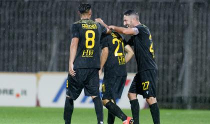 Immagine News - calcio-c-che-guaio-per-il-ravenna-altri-tre-positivi-nel-gruppo-squadra