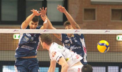 Immagine News - volley-superlega-la-consar-cade-contro-monza-e-mercoled-sfider-perugia-in-coppa-italia