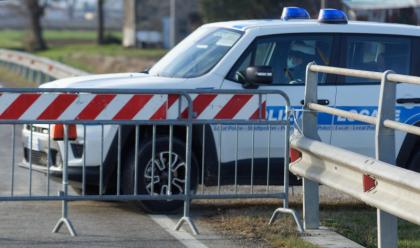 Immagine News - s.pancrazio-bomba-sul-ciglio-della-strada-arrivano-gli-artificeri