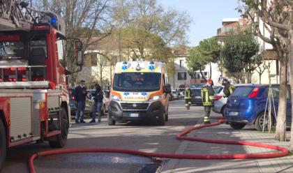 Immagine News - ravenna-incendio-in-un-appartamento-condominio-viene-fatto-evacuare