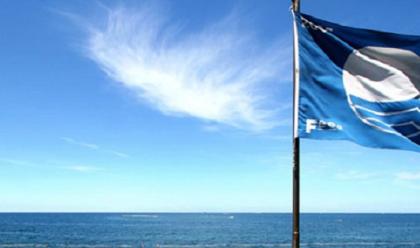 Immagine News - emilia-romagna-da-ravenna-e-cervia-a-cattolica-sette-spiagge-premiate-con-la-bandiera-blu-2021