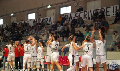 Immagine News - basket-a2-donne-playoff-le-work-parte-bene-ed-espugna-la-spezia-in-gara1