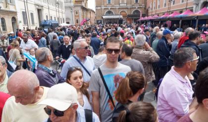 Immagine News - ciclismo-venerd-21-maggio-la-partenza-del-giro-ditalia-da-ravenna-le-modifiche-alla-viabilit-e-al-trasporto-pubblico-locale