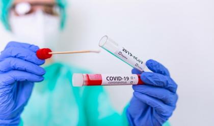 Immagine News - covid-19-in-e-r-oltre-25-milioni-di-vaccinati-completi-ma-altri-445-casi-e-3-decessi-rimini-85-e-ravenna-38