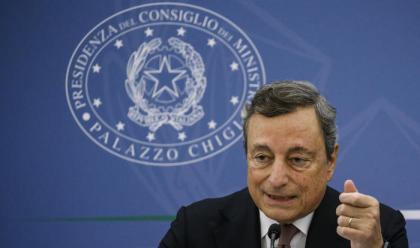 il-premier-draghi-dice-si-allobbligo-vaccinale-e-alla-terza-dose