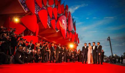 Immagine News - le-produzioni-emiliano-romagnole-al-festival-del-cinema-di-venezia