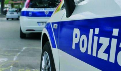 Immagine News - cervia-polizia-ritrova-15enne-veneto-allontanatosi-da-casa