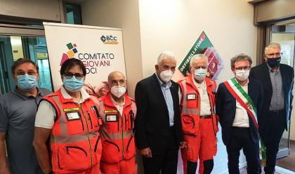 Immagine News - faenza-nuovo-defibrillatore-presso-la-bcc-donato-dalla-pubblica-assistenza