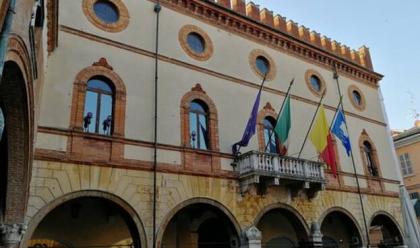 Immagine News - elezioni-a-ravenna-le-nostre-video-interviste-ai-candidati-sindaco-su-facebook-fino-a-venerd