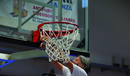 Immagine News - basket-a1-donne-per-cristina-bassi--un-cerchio-che-si-chiude-a-faenza-contano-passione-e-orgoglio-non-la-categoria