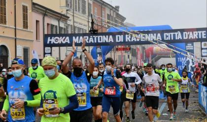 Immagine News - podismo-un-weekend-che-ha-rafforzato-ancora-il-legame-tra-maratona-di-ravenna-e-il-suo-territorio