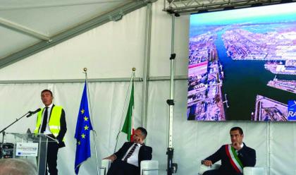 Immagine News - corsini-regione-il-porto--un-nodo-strategico-e-infrastrutturale-per-lo-sviluppo-economico