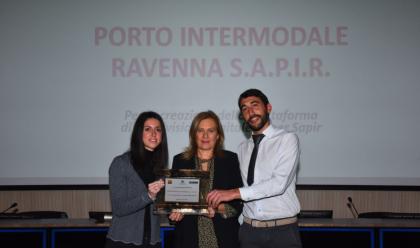 Immagine News - ravenna-sapir-premiata-a-milano-per-linnovazione-nella-logistica