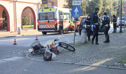 Immagine News - alfonsine-travolta-in-bici-52enne--in-fin-di-vita