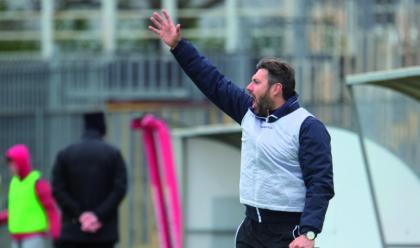 Immagine News - calcio-d-dossena-fa-il-punto-prima-della-volata-finale-ravenna-pensiamo-a-divertirci