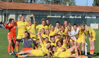 Immagine News - calcio-b-donne-nella-domenica-trionfale-per-ravenna-anche-le-women-vincono-il-derby